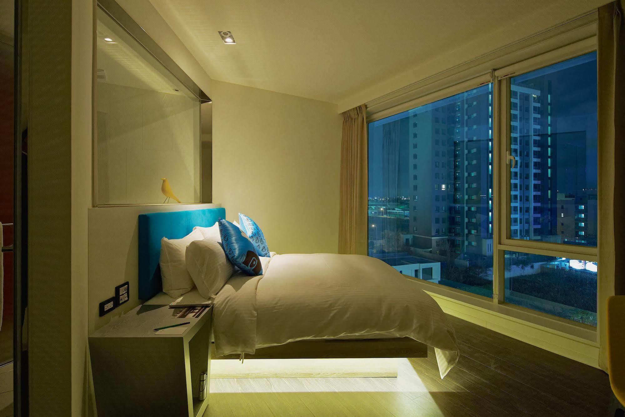 Hotel 7 Taichung Exterior foto